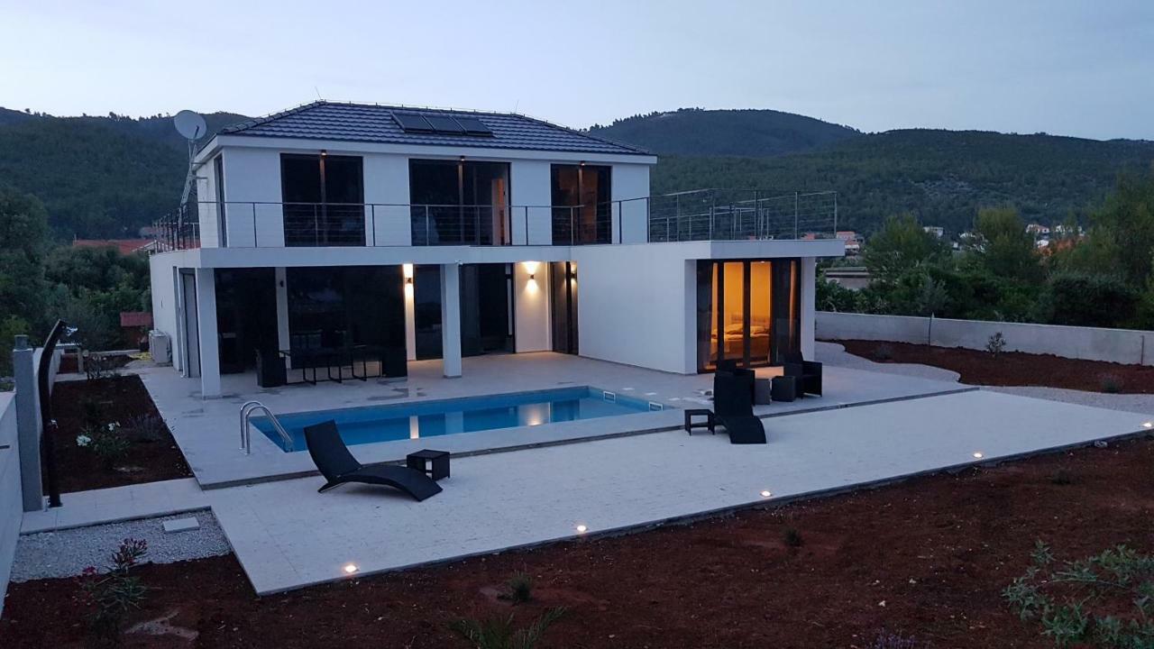 Seaside Villa At Prizba Exterior foto